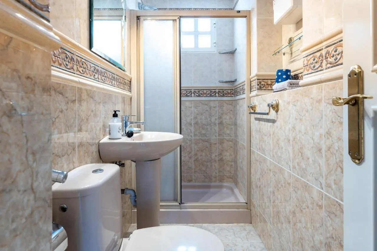 Beachside House Fuengirola Chalet