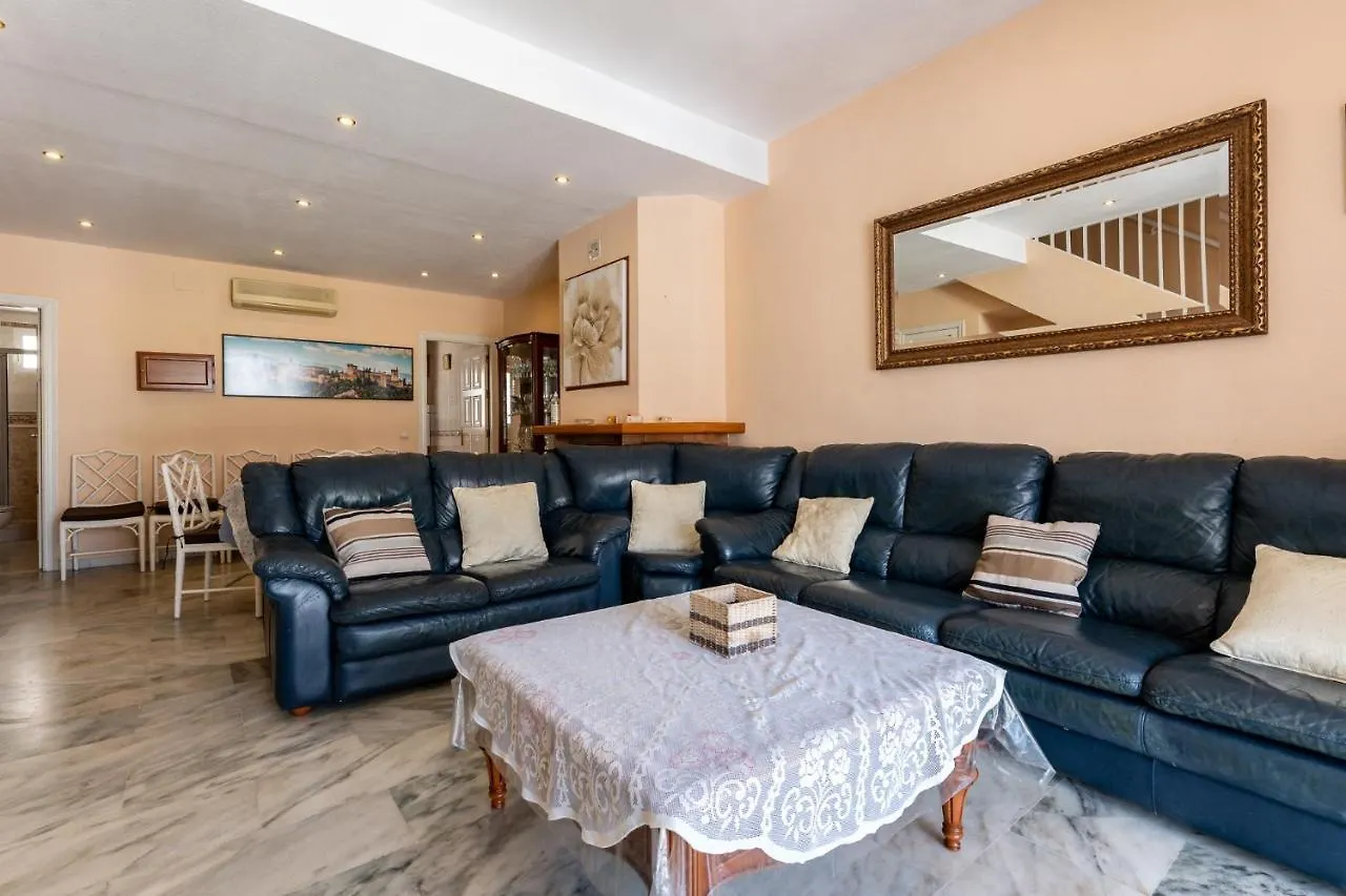 Chalet Beachside House Fuengirola